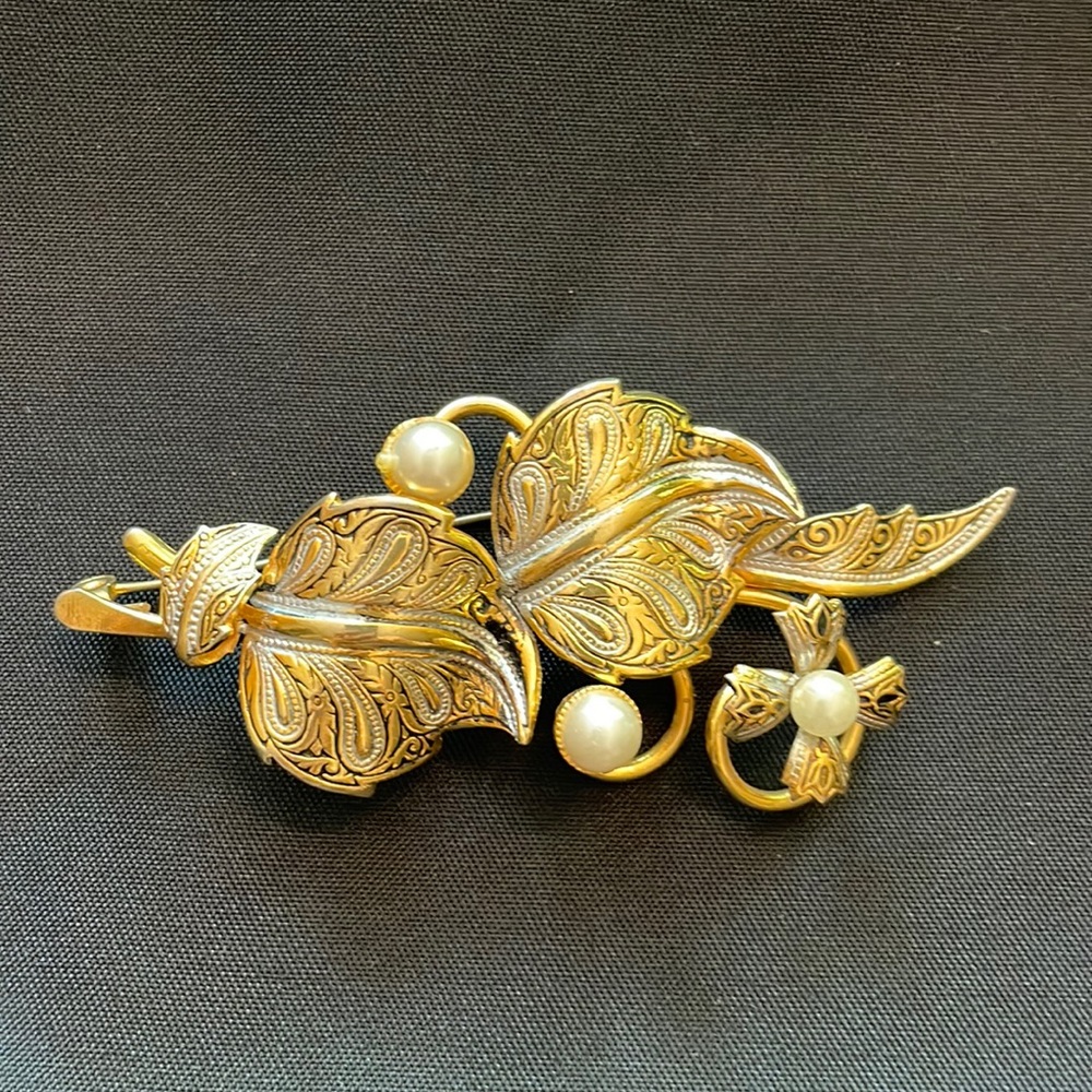Vtg Spanish Damascene Brooch